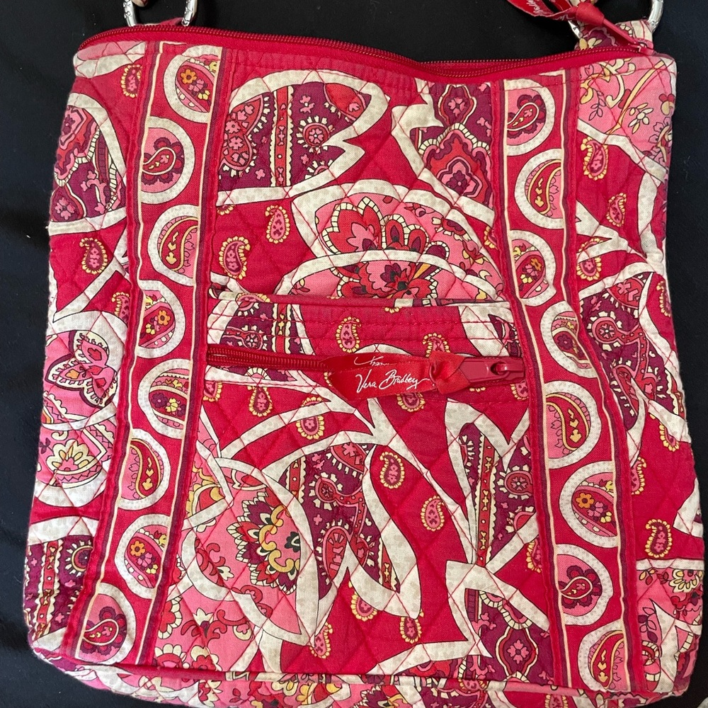 Vera Bradley crossbody bag. Gently used. Smoke free home.